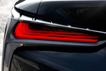 Lexus LC LC 500h LC 500h Coup&eacute; Exterior Pilotos 2 puertas