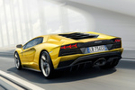 Lamborghini Aventador S S Coup&eacute; Giallo Evros Exterior Lateral-Posterior 2 puertas