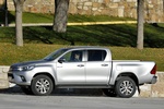 Toyota Hilux 2.4 150D 4x4 Aut VXL Pick up Exterior Lateral 4 puertas