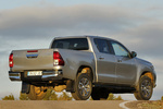Toyota Hilux 2.4 150D 4x4 Aut VXL Pick up Exterior Posterior-Lateral 4 puertas