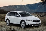 Skoda Scout Turismo familiar Blanco Exterior Frontal-Lateral 5 puertas