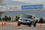 Nissan Juke DIG-T 115 CV 4x2 Tekna Todo terreno Gris con paquete Amarillo San Diego Exterior Frontal 5 puertas