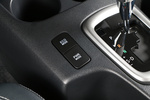 Toyota Hilux 2.4 150D 4x4 Aut VXL Pick up Interior Mando sistema de tracci&oacute;n 4 puertas