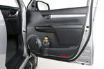 Toyota Hilux 2.4 150D 4x4 Aut VXL Pick up Interior Puerta 4 puertas