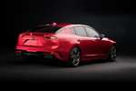 KIA Stinger  3.3 T-GDI 4x4 370 CV GT Turismo HiChroma Red Exterior Posterior-Lateral 5 puertas