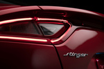 KIA Stinger  3.3 T-GDI 4x4 370 CV GT Turismo HiChroma Red Exterior Pilotos 5 puertas