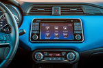 Nissan Micra 1.5 dCi 90 CV N-Connecta Turismo Interior Consola Central 5 puertas