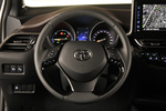 Toyota C-HR 1.8 Hybrid Advance Todo terreno Interior Volante 5 puertas