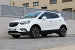 Opel Mokka X 1.6 CDTI 136 CV 4x2 Aut. Excellence Todo terreno Blanco Alpino Exterior Frontal-Lateral 5 puertas