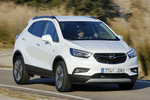 Opel Mokka X 1.6 CDTI 136 CV 4x2 Aut. Excellence Todo terreno Blanco Alpino Exterior Lateral-Frontal 5 puertas