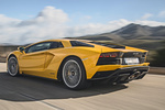 Lamborghini Aventador S S Coup&eacute; Giallo Evros Exterior Lateral-Posterior 2 puertas