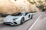 Lamborghini Aventador S S Coup&eacute; Ballon White Exterior Frontal-Lateral 2 puertas