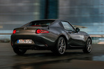 Mazda MX-5 Gama RF RF Luxury Descapotable Machine Grey Exterior Lateral-Posterior 2 puertas