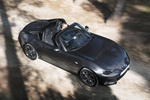 Mazda MX-5 Gama RF RF Luxury Descapotable Machine Grey Exterior Lateral-Frontal-Cenital 2 puertas