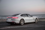 Porsche Panamera 4 E-Hybrid Executive 4 E-Hybrid Executive Turismo Blanco Carrara Exterior Posterior-Lateral 5 puertas
