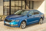 Skoda Octavia Gama Octavia Style Turismo Azul Race Metalizado Exterior Frontal-Lateral 5 puertas