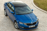Skoda Octavia Gama Octavia Style Turismo Azul Race Metalizado Exterior Frontal-Lateral-Cenital 5 puertas