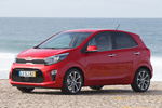 KIA Picanto 1.0 CVVT Concept Turismo Shiny Red Exterior Frontal-Lateral 5 puertas