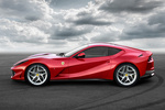 Ferrari 812 Superfast Superfast Coup&eacute; Exterior Lateral 3 puertas