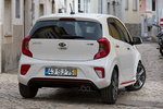 KIA Picanto 1.0 CVVT GT Line Turismo Clear White Exterior Posterior-Lateral 5 puertas