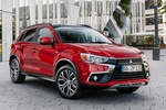 Mitsubishi ASX Gama ASX 2017 Gama ASX 2017 Todo terreno Rojo Orient Exterior Frontal-Lateral 5 puertas