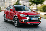 Mitsubishi ASX Gama ASX 2017 Gama ASX 2017 Todo terreno Rojo Orient Exterior Frontal-Lateral 5 puertas