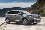 Peugeot 5008 2.0 BlueHDi 180 S GT Todo terreno Gris Amazonite Exterior Lateral-Frontal 5 puertas