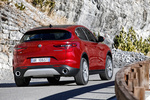 Alfa Romeo Stelvio Gama Stelvio Gama Stelvio Todo terreno Exterior Posterior 5 puertas