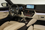 BMW Serie 5 520d Paquete M Turismo Bluestone metalizado Interior Salpicadero 4 puertas