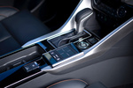Mitsubishi Eclipse Cross 150T 4WD 8CVT Kaiteki Todo terreno Interior Palanca de Cambios 5 puertas