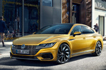 Volkswagen Arteon R-Line Turismo Amarillo C&uacute;rcuma metalizado Exterior Lateral-Frontal 5 puertas