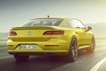 Volkswagen Arteon R-Line Turismo Amarillo C&uacute;rcuma metalizado Exterior Lateral-Posterior 5 puertas