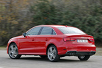 Audi A3 2.0 TDI 110 kW (150 CV) S tronic S-line A3 Sedan Turismo Rojo Tango Exterior Lateral-Posterior 4 puertas