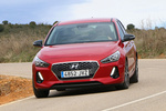 Hyundai i30 1.4 T-GDi 140 CV 7DCT Style Turismo Fiery Red Exterior Frontal-Lateral 5 puertas
