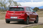 Hyundai i30 1.4 T-GDi 140 CV 7DCT Style Turismo Fiery Red Exterior Posterior-Lateral 5 puertas