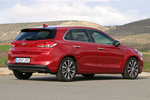 Hyundai i30 1.4 T-GDi 140 CV 7DCT Style Turismo Fiery Red Exterior Posterior-Lateral 5 puertas