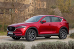 Mazda CX-5 2.0 SKYACTIV-G 118 kW (160 CV) 4WD 6AT Gama CX-5 Todo terreno Soul Red Crystal Exterior Frontal-Lateral 5 puertas