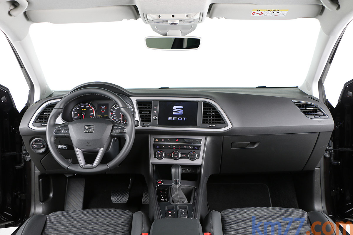 SEAT León  ST 1.4 TSI ACT 110 kW (150 CV) DSG-7 ST Xcellence Turismo familiar Interior Salpicadero 5 puertas