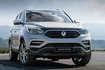SsangYong Rexton Gama Rexton Limited 7 plazas Todo terreno Fine Silver Exterior Lateral-Frontal 5 puertas