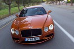 Bentley Flying Spur V8 S V8 S Turismo Orange Flame Exterior Frontal-Cenital 4 puertas