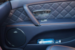 Bentley Flying Spur V8 S V8 S Turismo Orange Flame Interior Puerta 4 puertas
