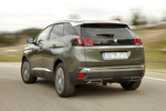 Peugeot 3008 1.6 BlueHDi 120 S&S GT Line Todo terreno Gris Amazonite Exterior Lateral-Posterior 5 puertas