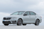 Skoda Octavia RS RS Turismo Gris Metal metalizado Exterior Lateral-Frontal 5 puertas