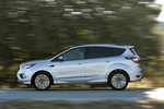 Ford Kuga 1.5 EcoBoost Auto-Start-Stop 110 kW (150 CV) 4x2 ST-Line Todo terreno Plata Perla Moondust Exterior Lateral 5 puertas
