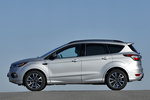 Ford Kuga 1.5 EcoBoost Auto-Start-Stop 110 kW (150 CV) 4x2 ST-Line Todo terreno Plata Perla Moondust Exterior Lateral 5 puertas