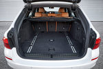 BMW Serie 5 520d Luxury Line Turismo familiar Alpinweiss Interior Maletero 5 puertas