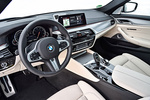 BMW Serie 5 530d Paquete M Turismo familiar Bluestone metalizado Interior Salpicadero 5 puertas
