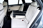 BMW Serie 5 530d Paquete M Turismo familiar Bluestone metalizado Interior Asiento trasero reclinable 5 puertas
