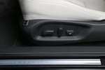 Infiniti Q60 2.0 t Premium Coup&eacute; Interior Mandos regulaci&oacute;n asientos 2 puertas