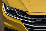 Volkswagen Arteon 2.0 TDI 4MOTION 176 kW (240 CV) DSG 7 vel. R-Line Turismo Amarillo C&uacute;rcuma metalizado Exterior Faro 5 puertas